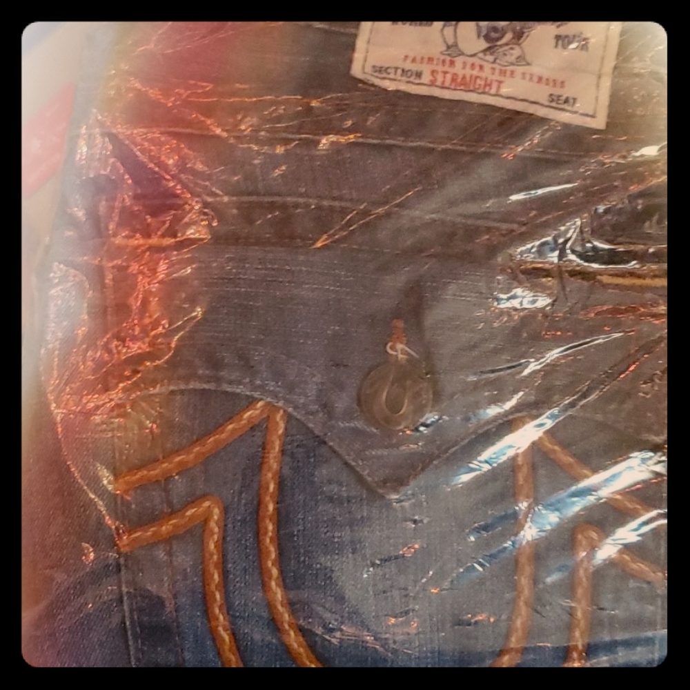 True Religion  Jeans W/Flap size 34